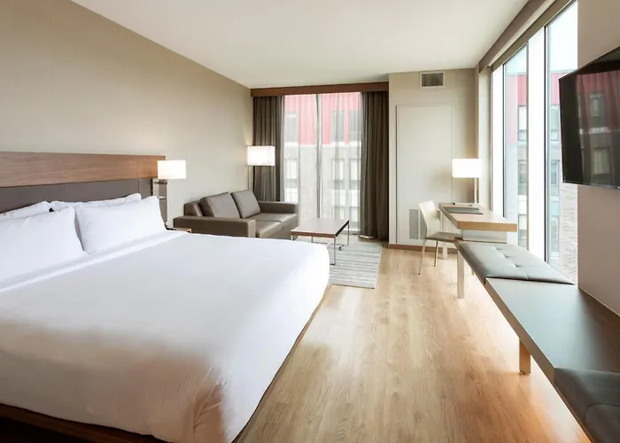 Ac Hotel By Marriott Minneapolis West End