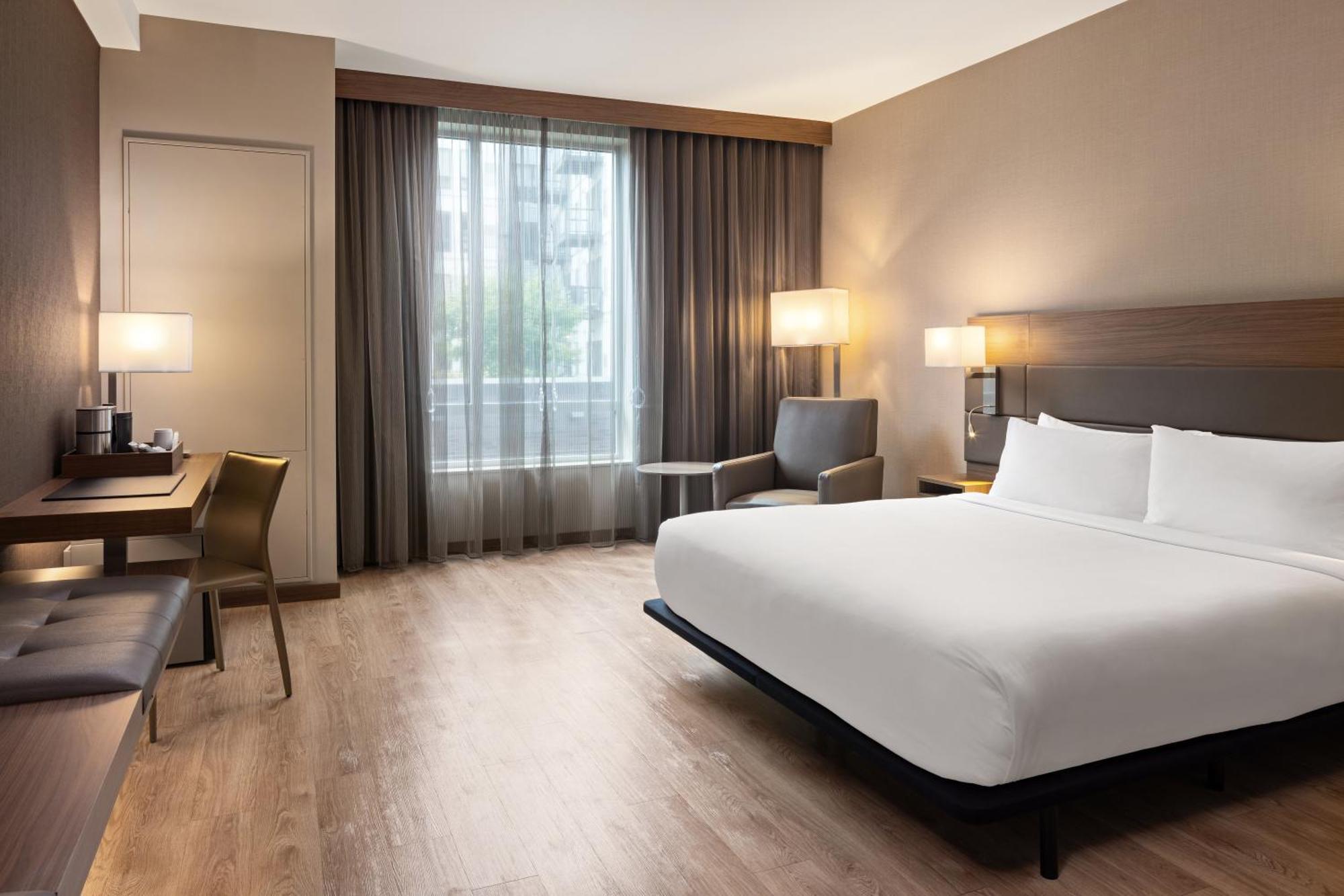 Hotel Ac By Marriott Minneapolis West End