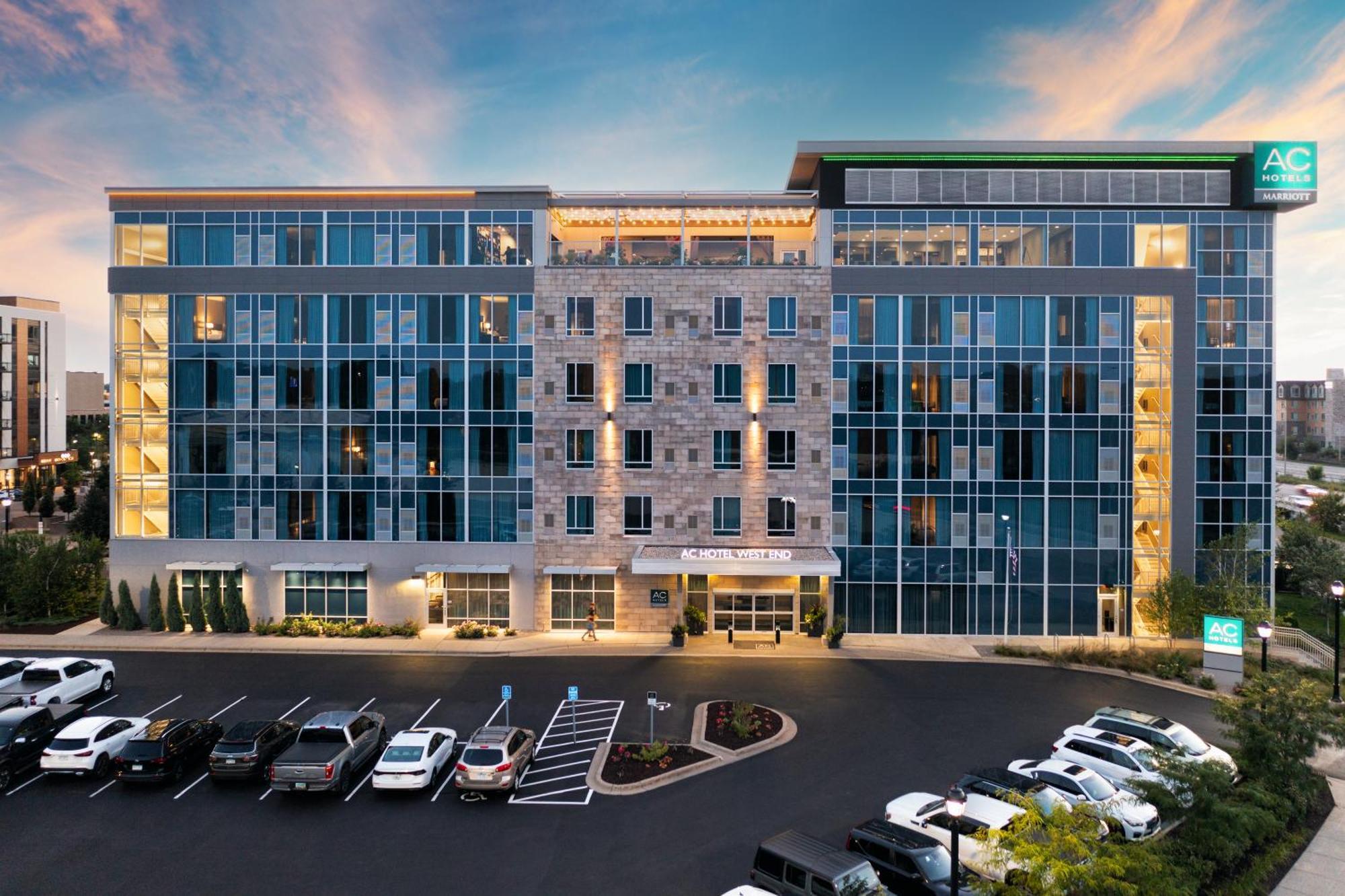Ac By Marriott Minneapolis West End Hotel 3*