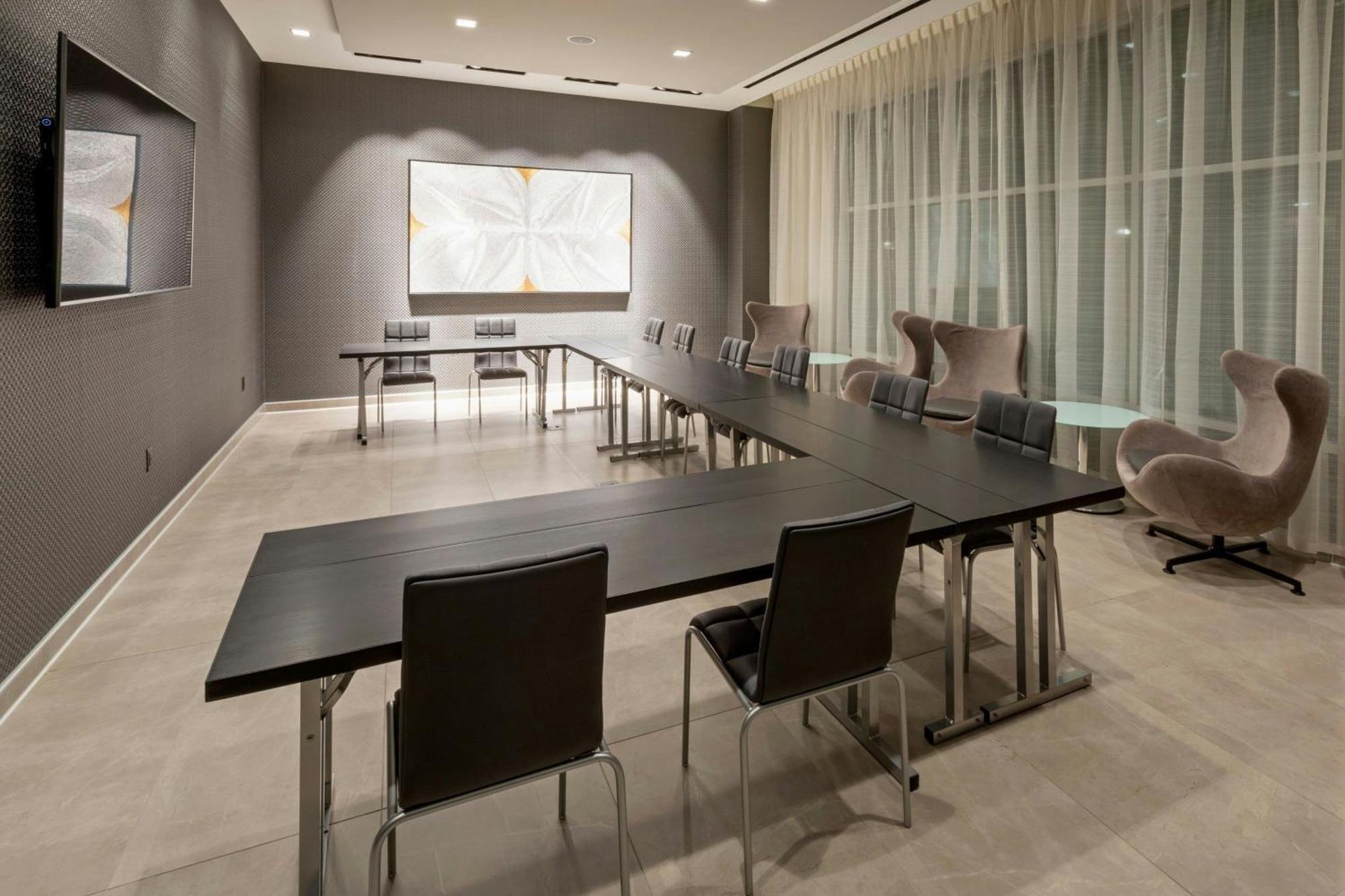 Ac By Marriott Minneapolis West End Hotel 3*