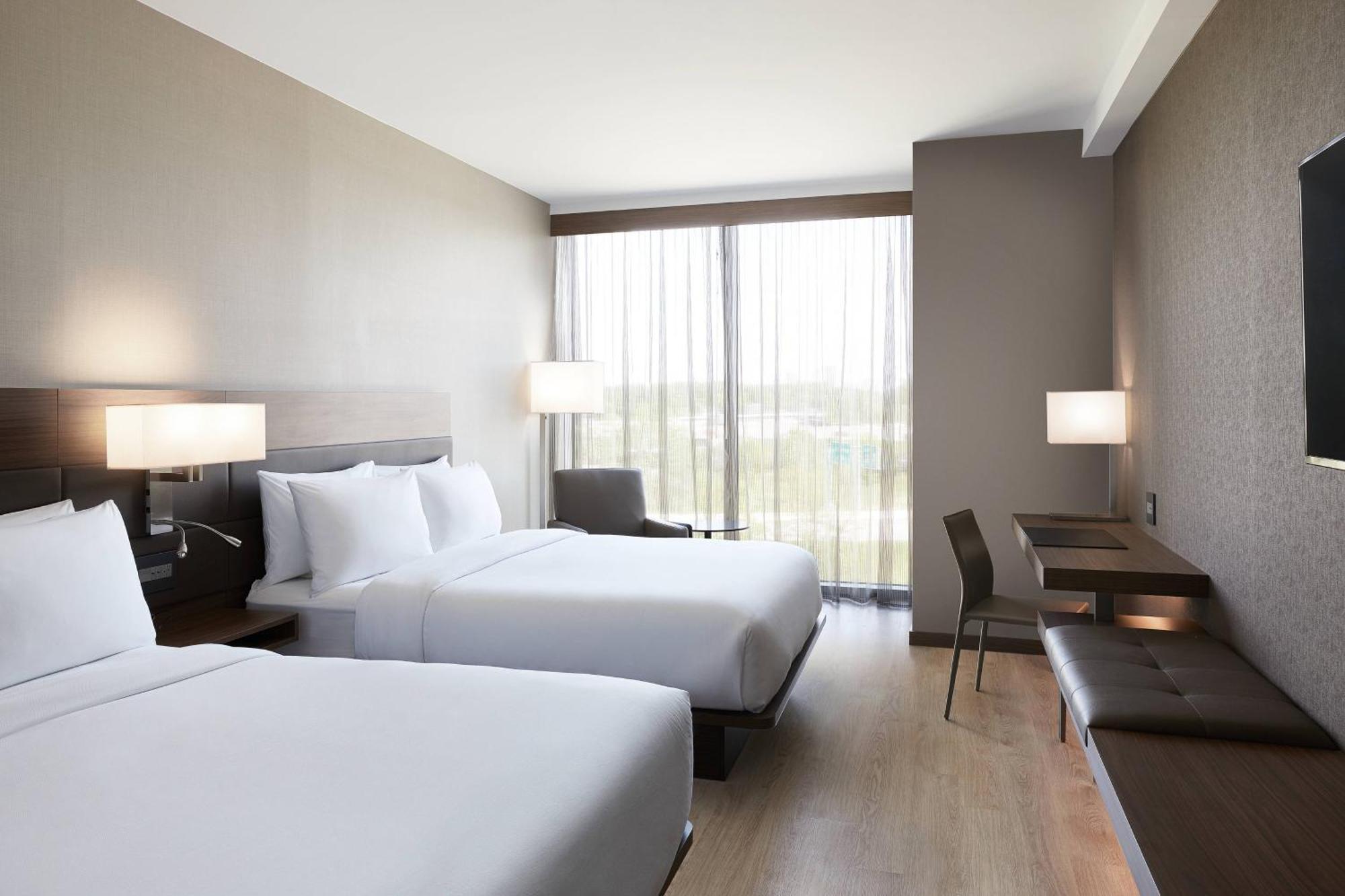 Hotel Ac By Marriott Minneapolis West End Saint Louis Park