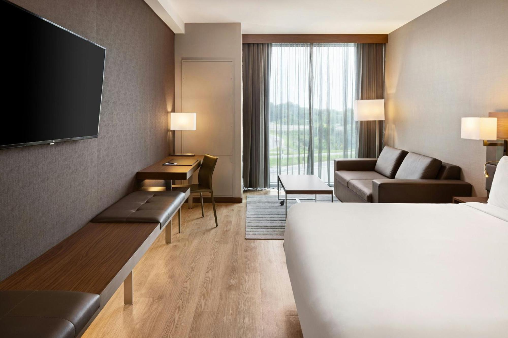 Ac By Marriott Minneapolis West End Saint Louis Park